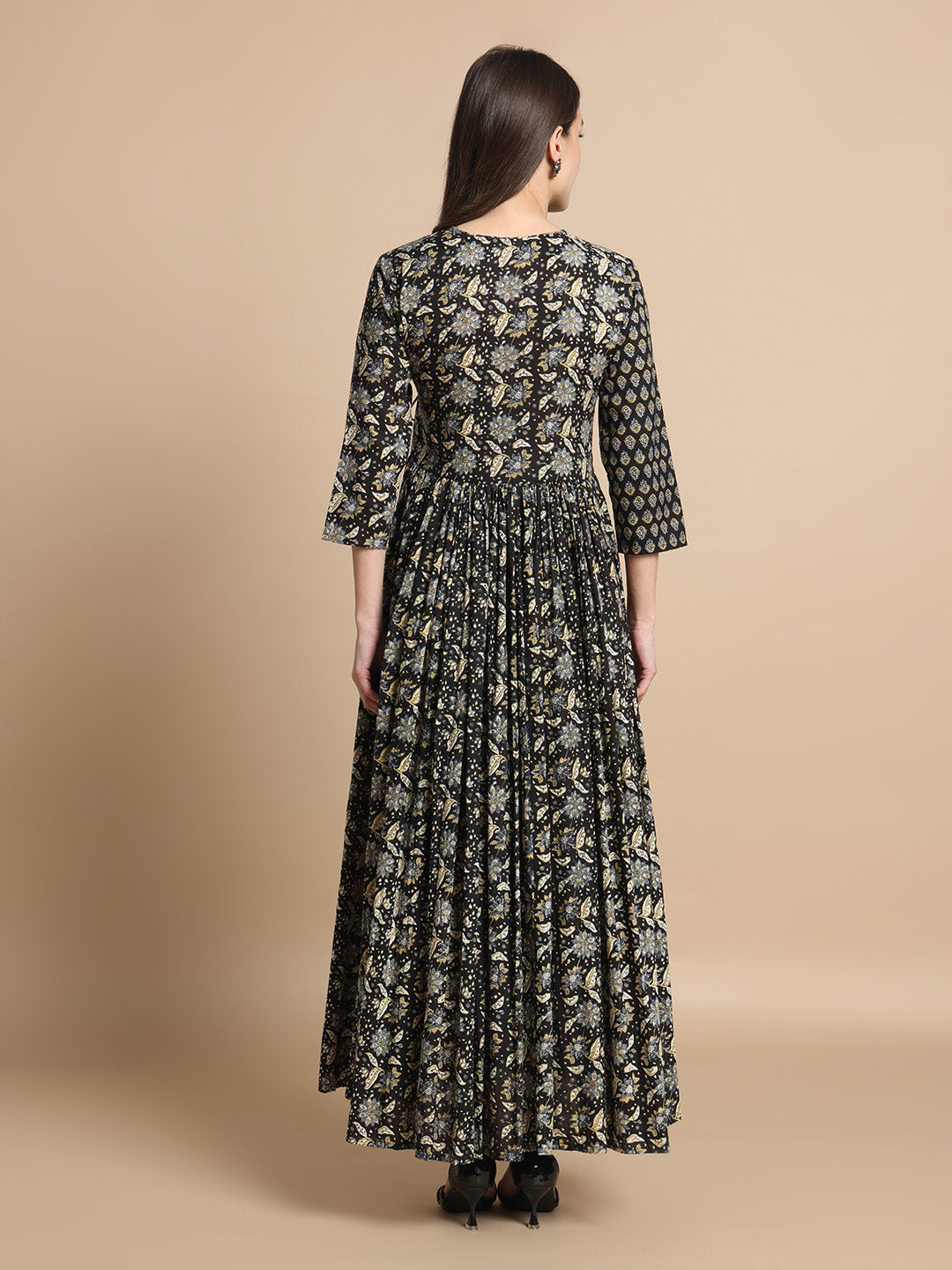 Elegant Black Floral Printed Flared Anarkali Kurta for Women