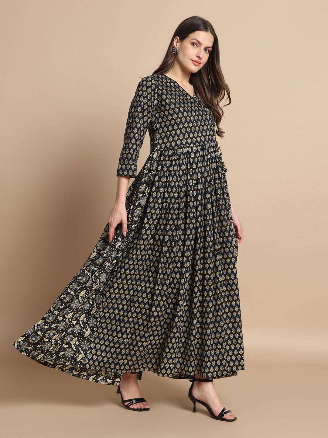 Elegant Black Floral Printed Flared Anarkali Kurta for Women