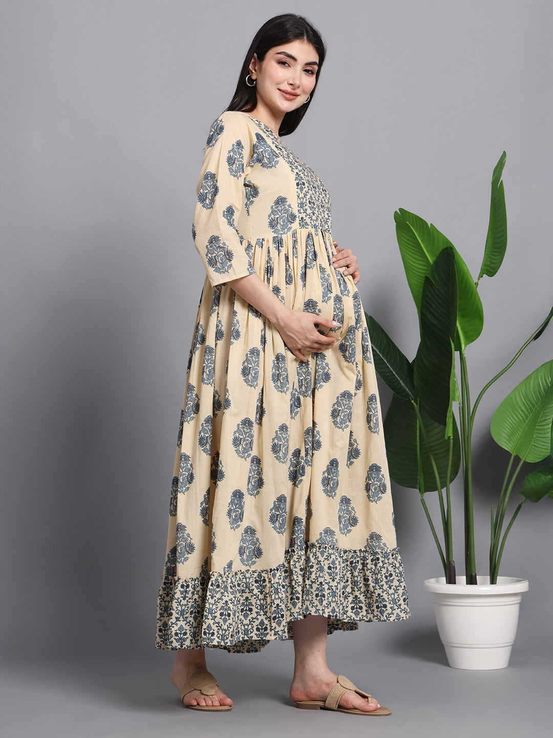 Gujari Jaipur Cream Floral Printed Maternity Kurta