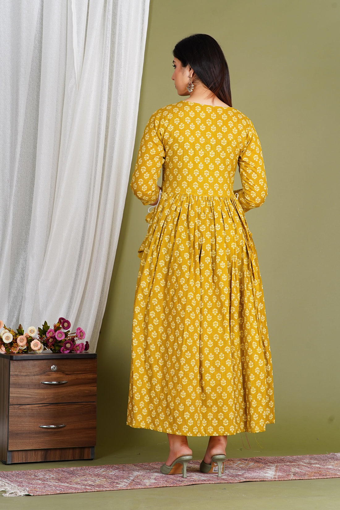 Yellow Printed Feeding Friendly Maternity Kurta Wear
