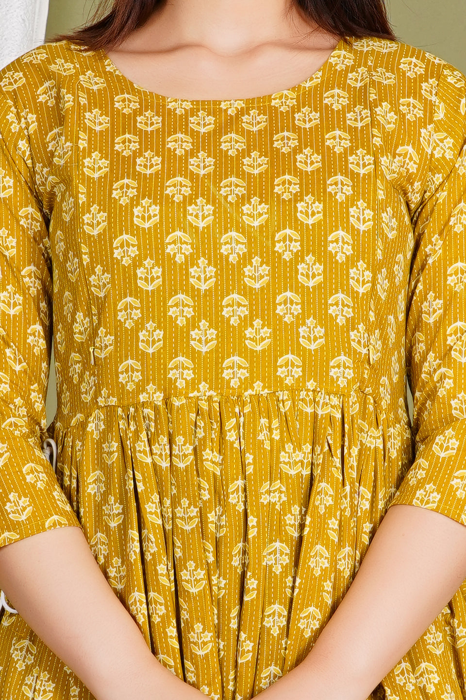 Yellow Printed Feeding Friendly Maternity Kurta Wear